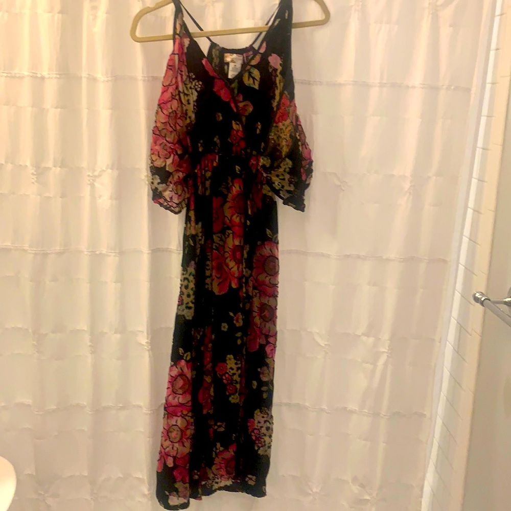 BAND OF GYPSIES Velvet black & fuchsia dress